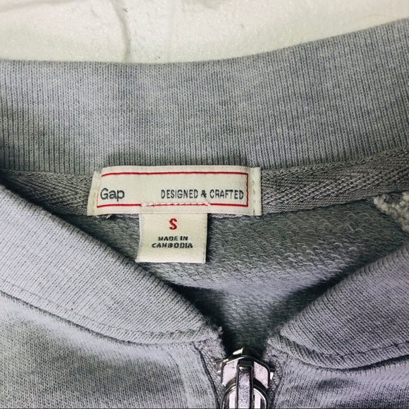 GAP Gray and White Eyelet Sleeve Zip-Up Jacket - Picture 5 of 8